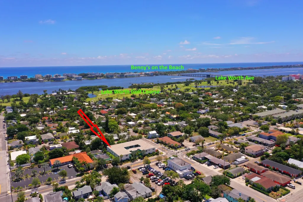 702 N Federal Highway Lake Worth Beach FL 33460