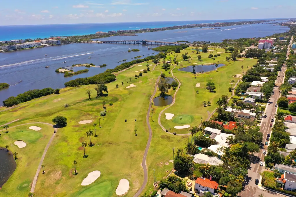 702 N Federal Highway Lake Worth Beach FL 33460