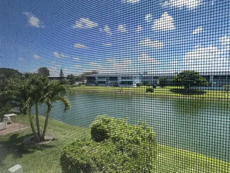72 Northampton D West Palm Beach FL 33417