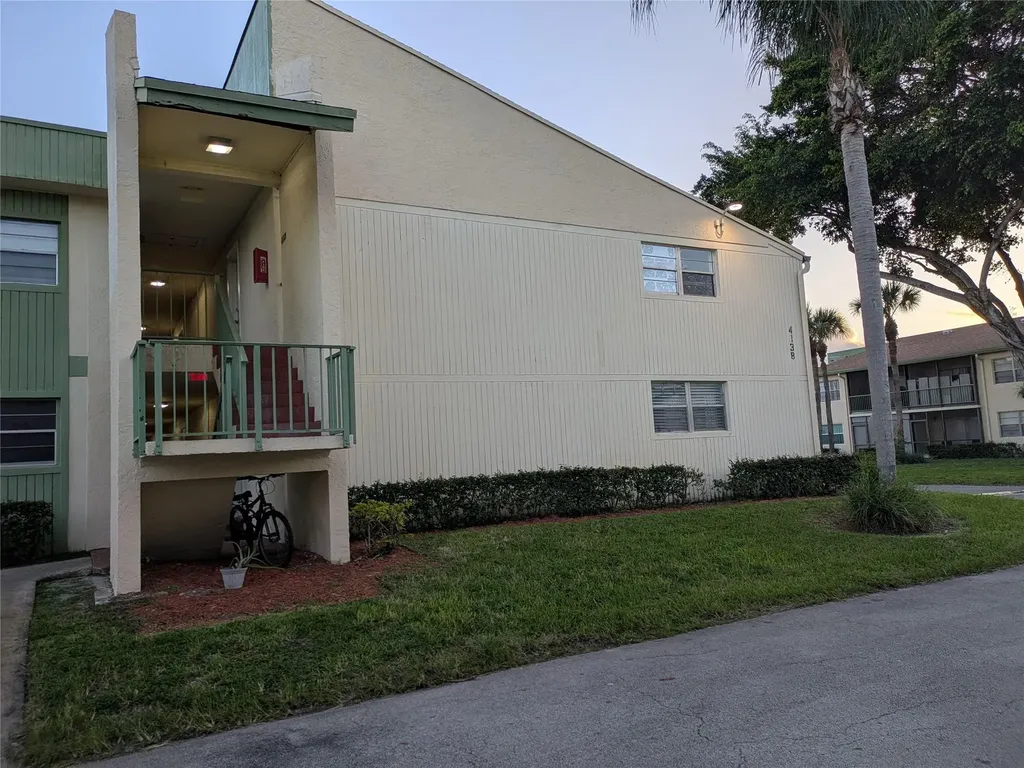 4138 NW 88th Avenue Coral Springs FL 33065