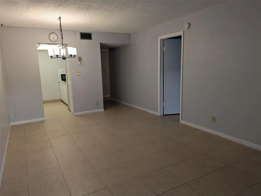 4138 NW 88th Avenue Coral Springs FL 33065