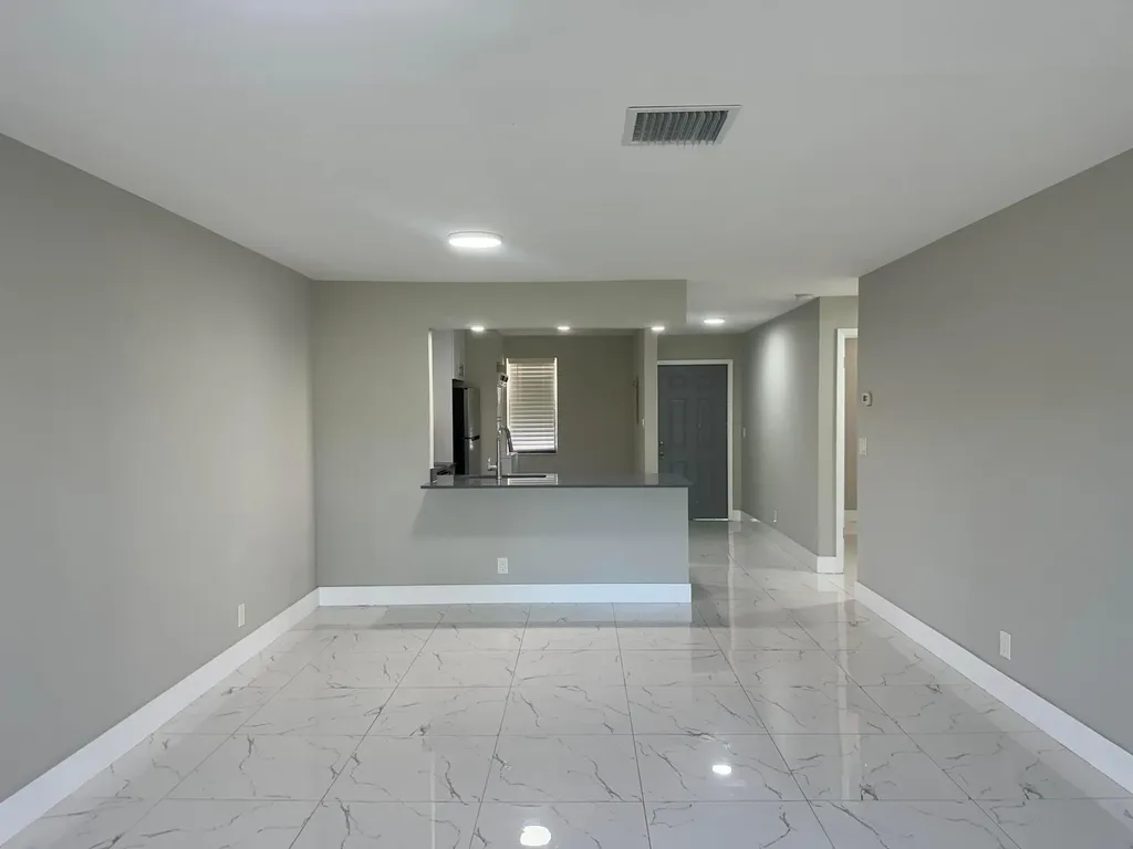 4881 Arjaro Drive West Palm Beach FL 33407