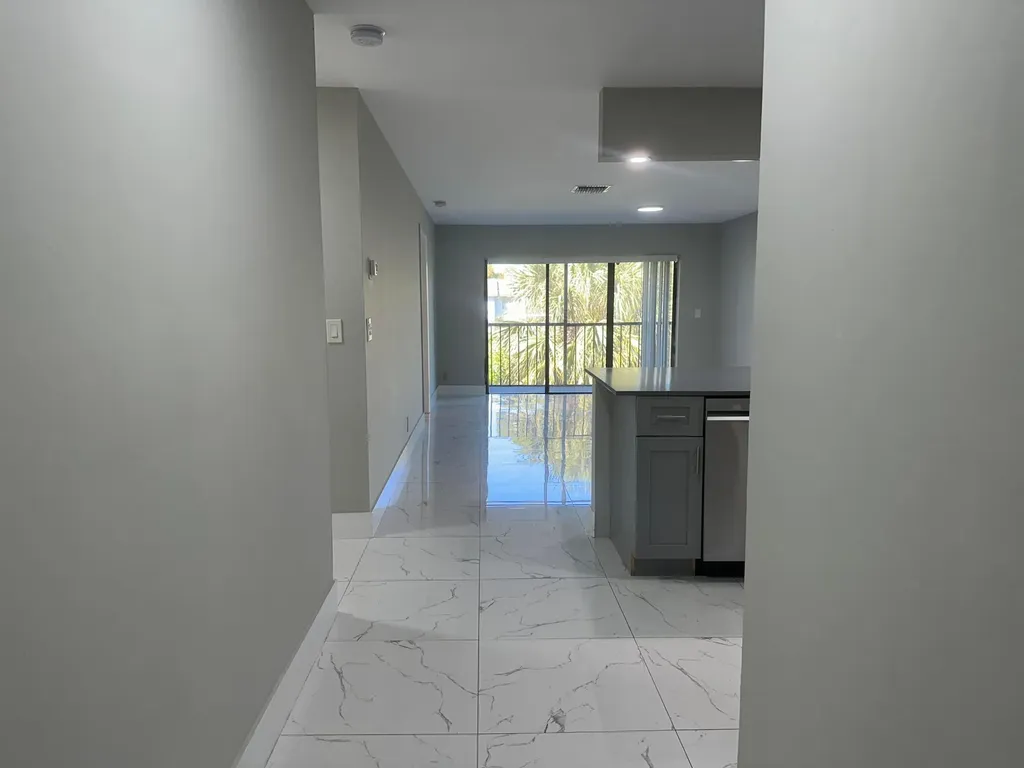 4881 Arjaro Drive West Palm Beach FL 33407