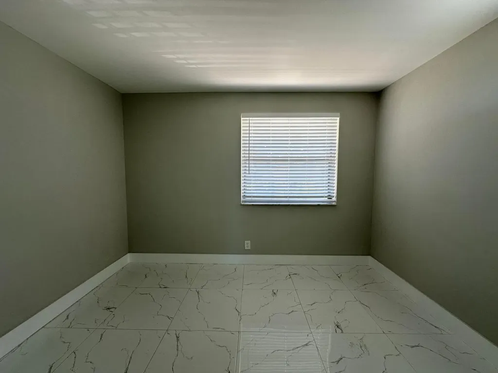 4881 Arjaro Drive West Palm Beach FL 33407