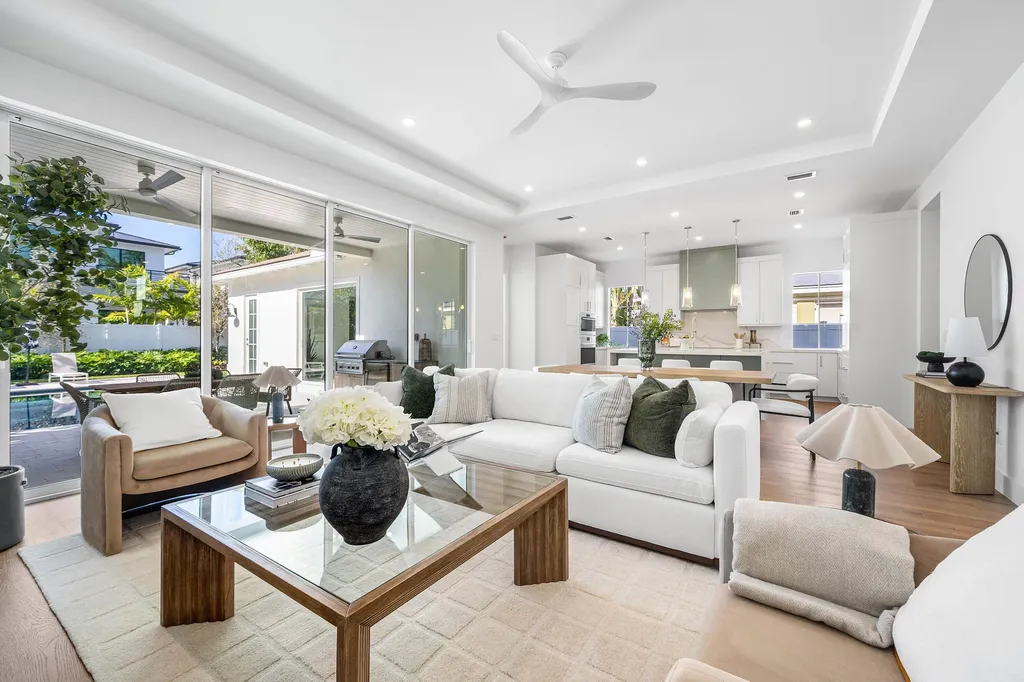234 NE 12th Street Delray Beach FL 33444