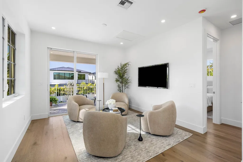 234 NE 12th Street Delray Beach FL 33444