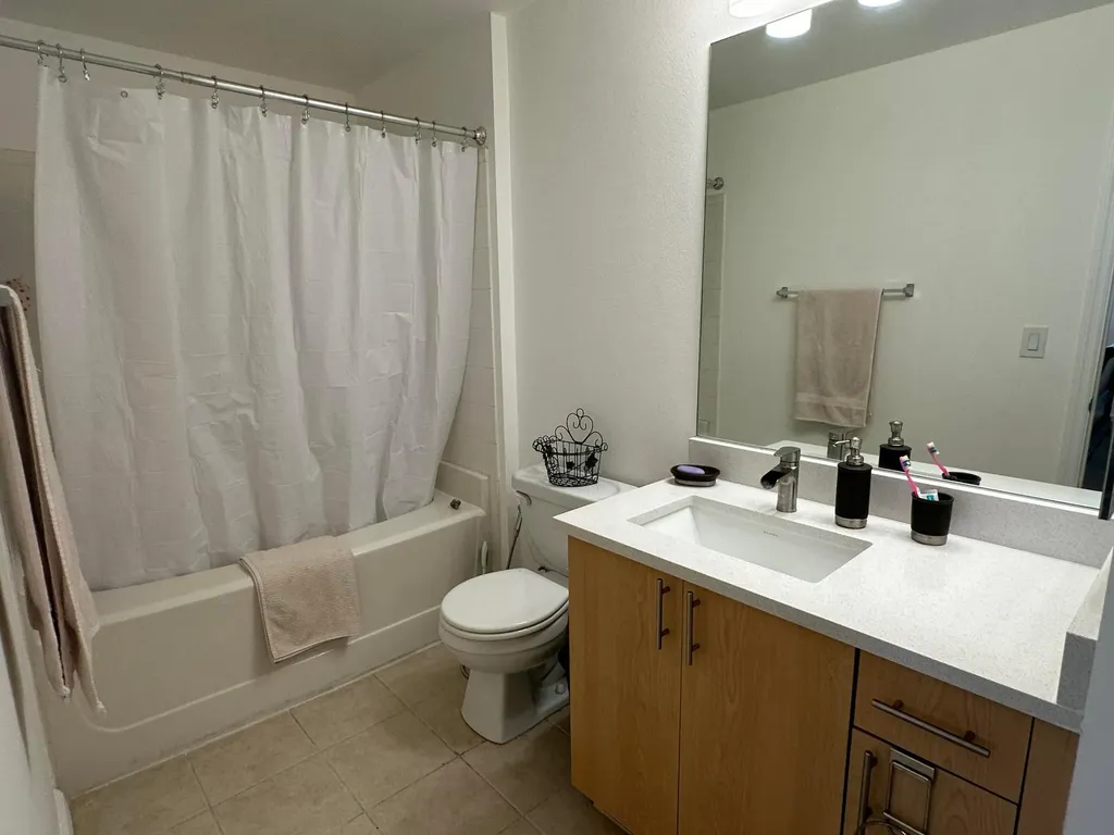 533 NE 3rd Avenue Fort Lauderdale FL 33301