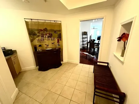 533 NE 3rd Avenue Fort Lauderdale FL 33301