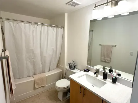 533 NE 3rd Avenue Fort Lauderdale FL 33301