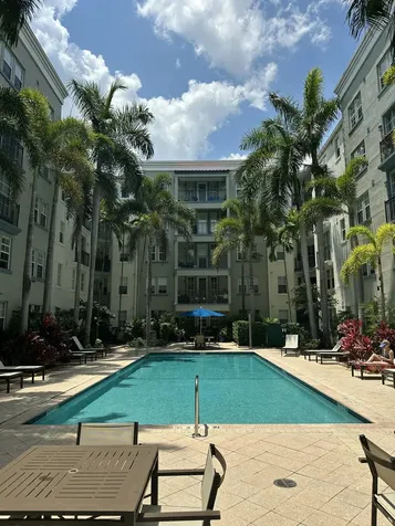 533 NE 3rd Avenue Fort Lauderdale FL 33301