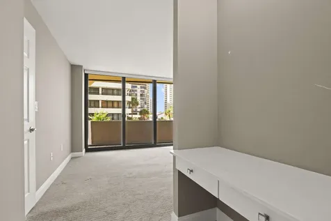 4200 N Ocean Singer Island FL 33404