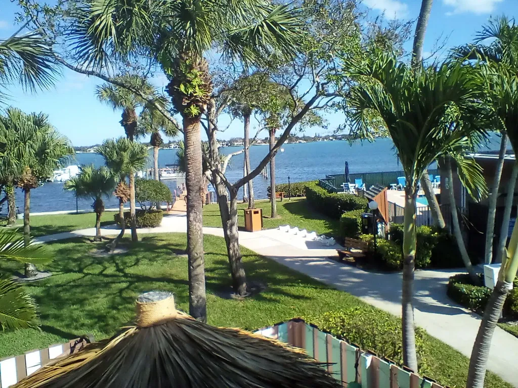 825 Center Street Jupiter FL 33458