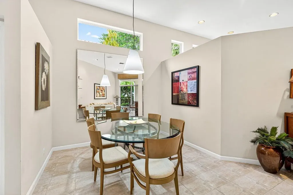 201 Sunset Bay Court Palm Beach Gardens FL 33418