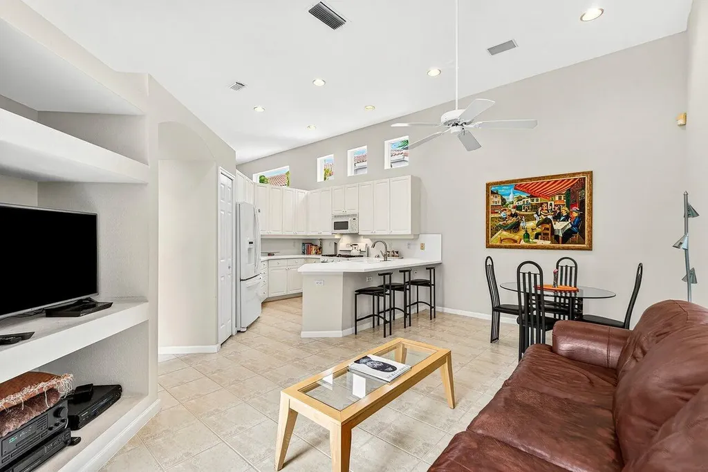 201 Sunset Bay Court Palm Beach Gardens FL 33418