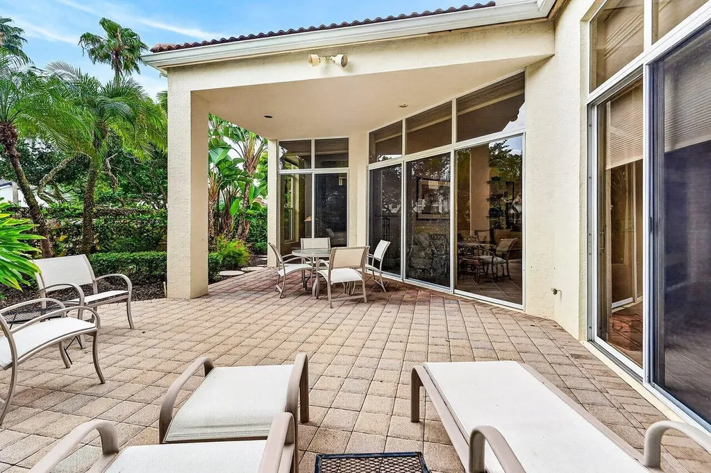 201 Sunset Bay Court Palm Beach Gardens FL 33418