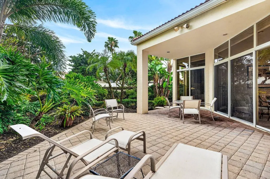 201 Sunset Bay Court Palm Beach Gardens FL 33418