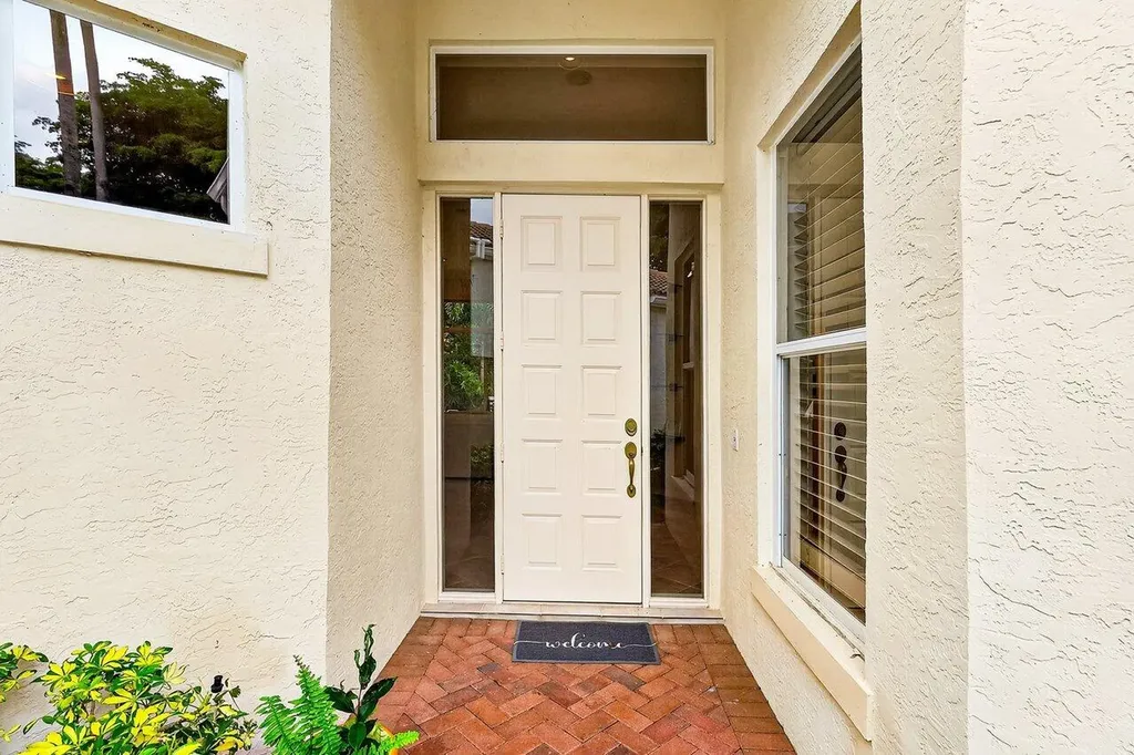 201 Sunset Bay Court Palm Beach Gardens FL 33418