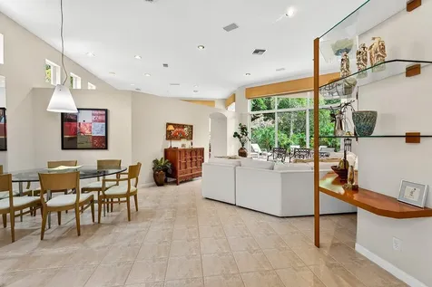 201 Sunset Bay Court Palm Beach Gardens FL 33418