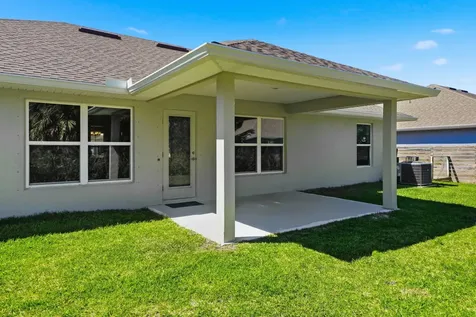885 Clearmont Street Sebastian FL 32958