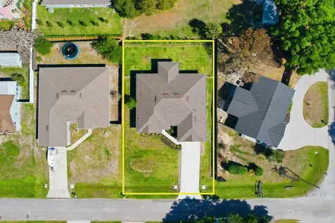 885 Clearmont Street Sebastian FL 32958