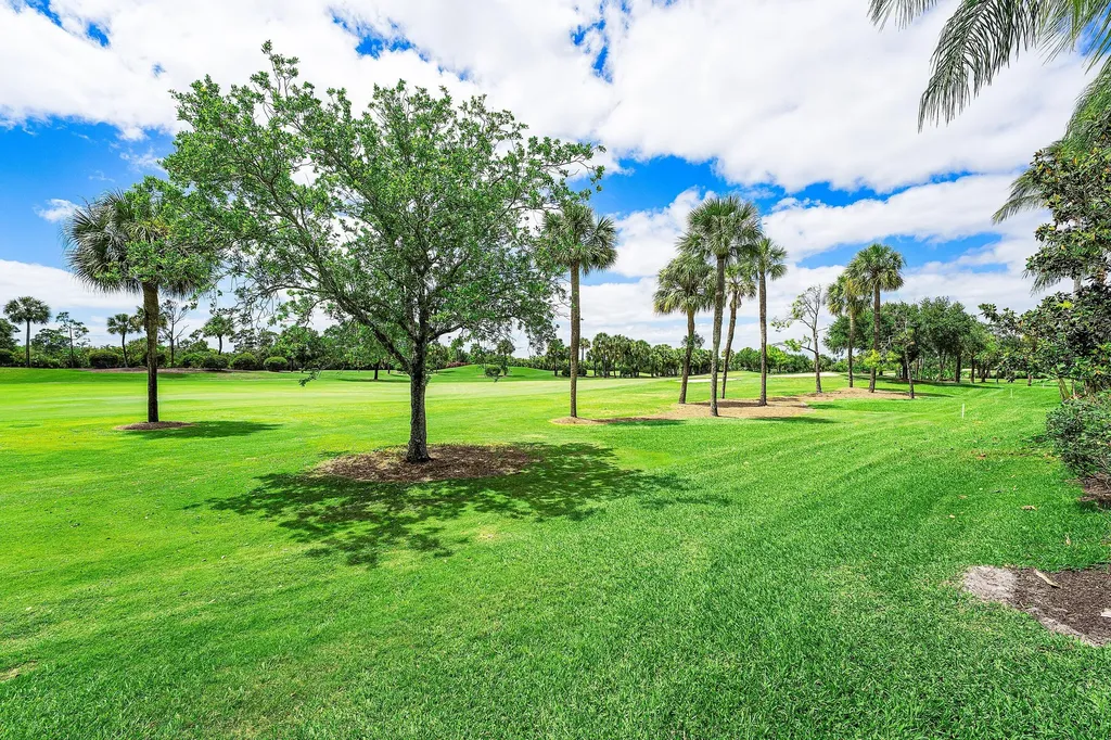 136 Coral Cay Drive Palm Beach Gardens FL 33418