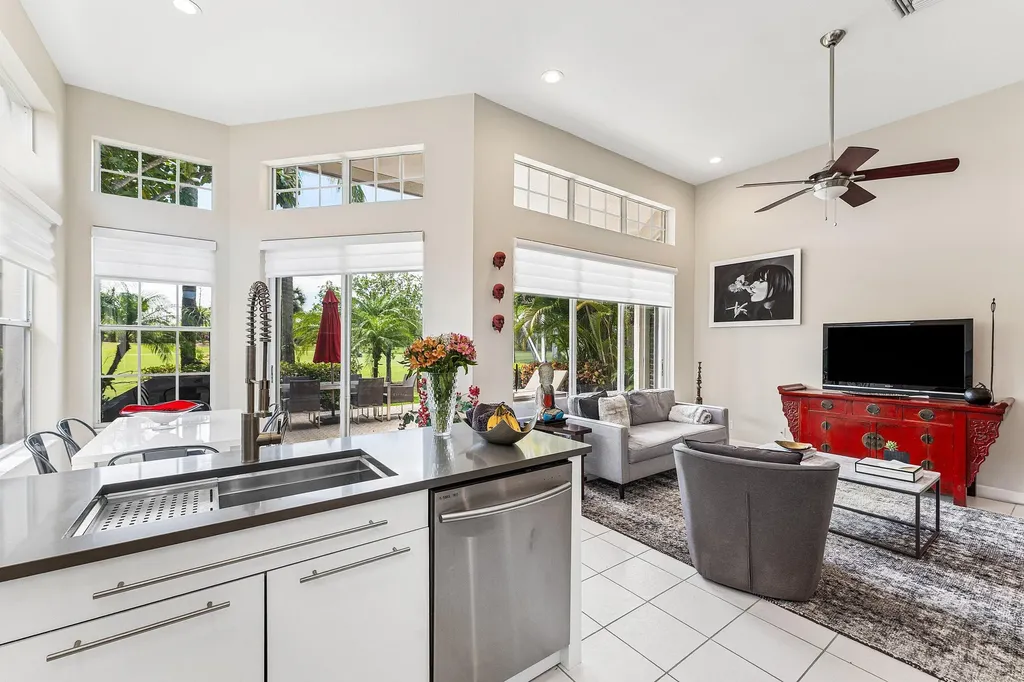 136 Coral Cay Drive Palm Beach Gardens FL 33418