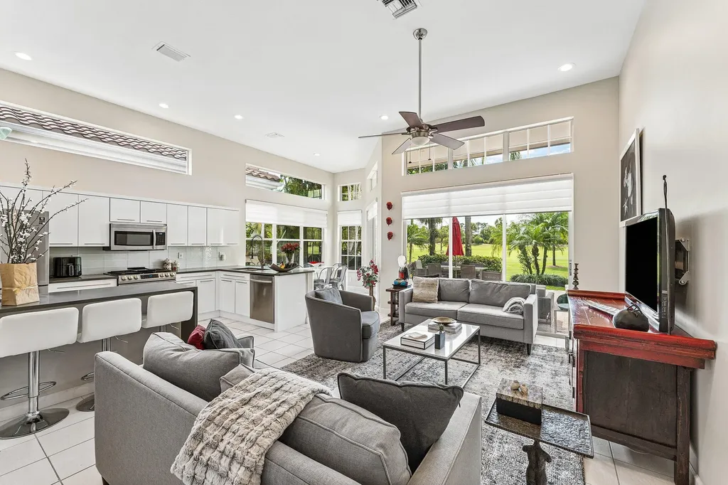136 Coral Cay Drive Palm Beach Gardens FL 33418