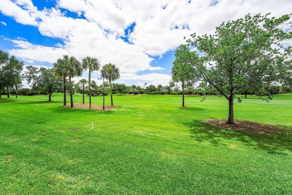 136 Coral Cay Drive Palm Beach Gardens FL 33418