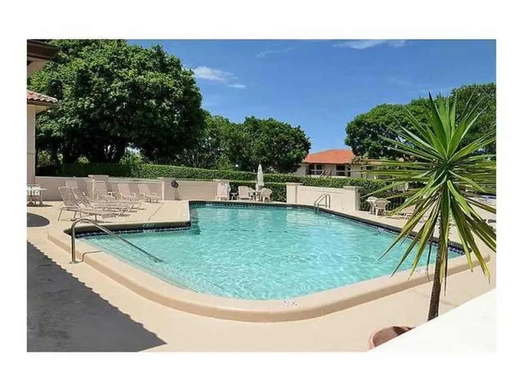 5200 E Club Circle Boca Raton FL 33487