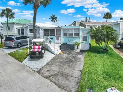 833 Nettles Boulevard Jensen Beach FL 34957