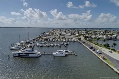 833 Nettles Boulevard Jensen Beach FL 34957