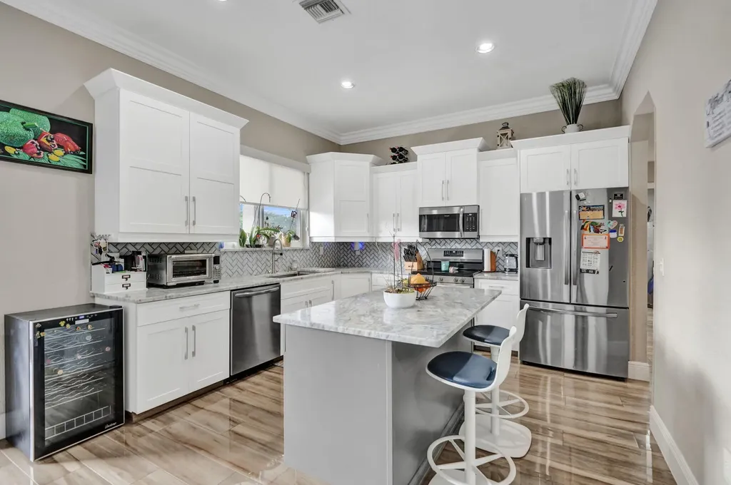 6820 NW 73rd Street Parkland FL 33067