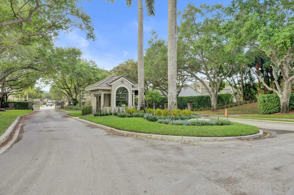 6820 NW 73rd Street Parkland FL 33067