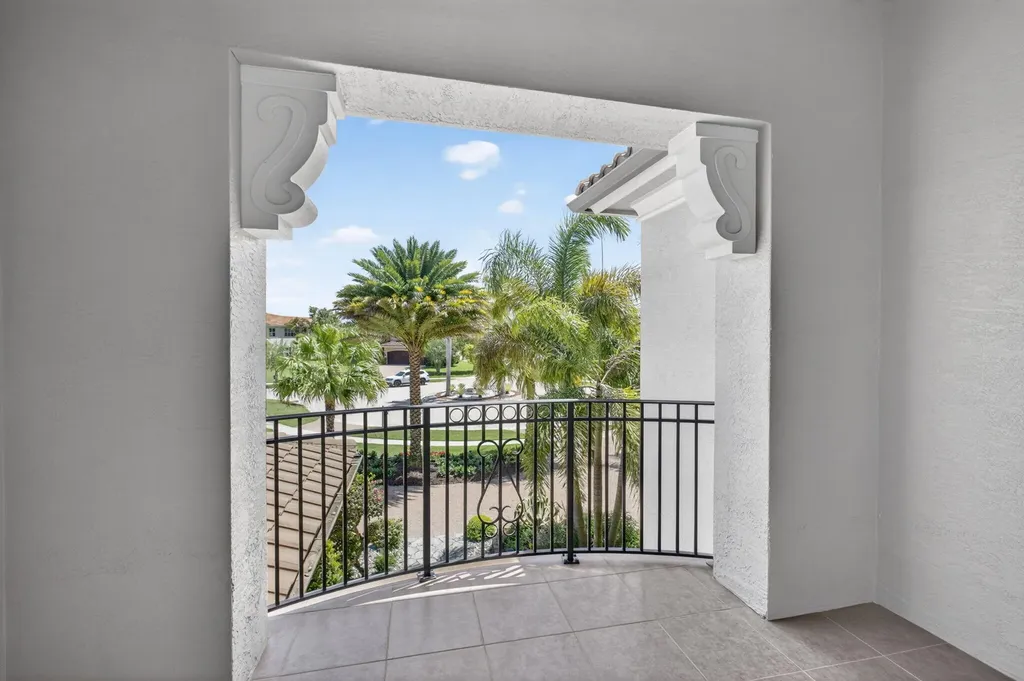 11135 Lynwood Palm Way Palm Beach Gardens FL 33412