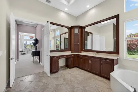 11135 Lynwood Palm Way Palm Beach Gardens FL 33412
