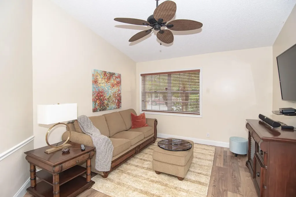 8410 Brussels Way Boca Raton FL 33434