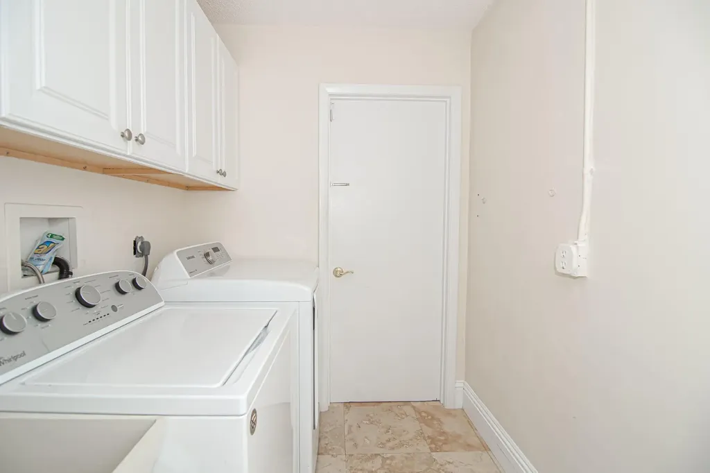 8410 Brussels Way Boca Raton FL 33434