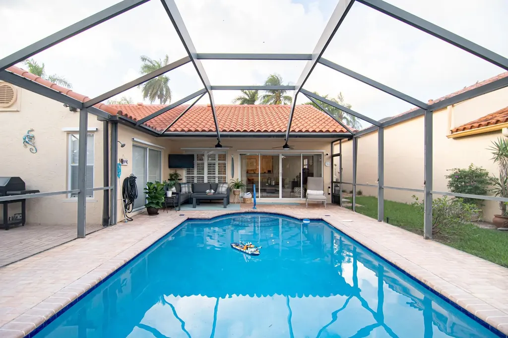 8410 Brussels Way Boca Raton FL 33434