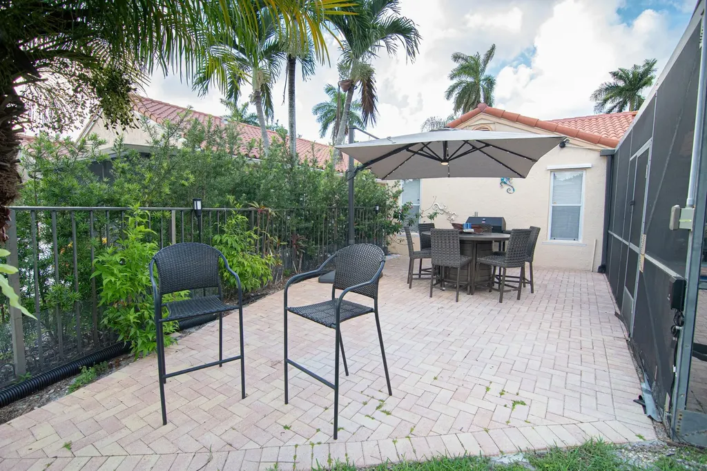 8410 Brussels Way Boca Raton FL 33434