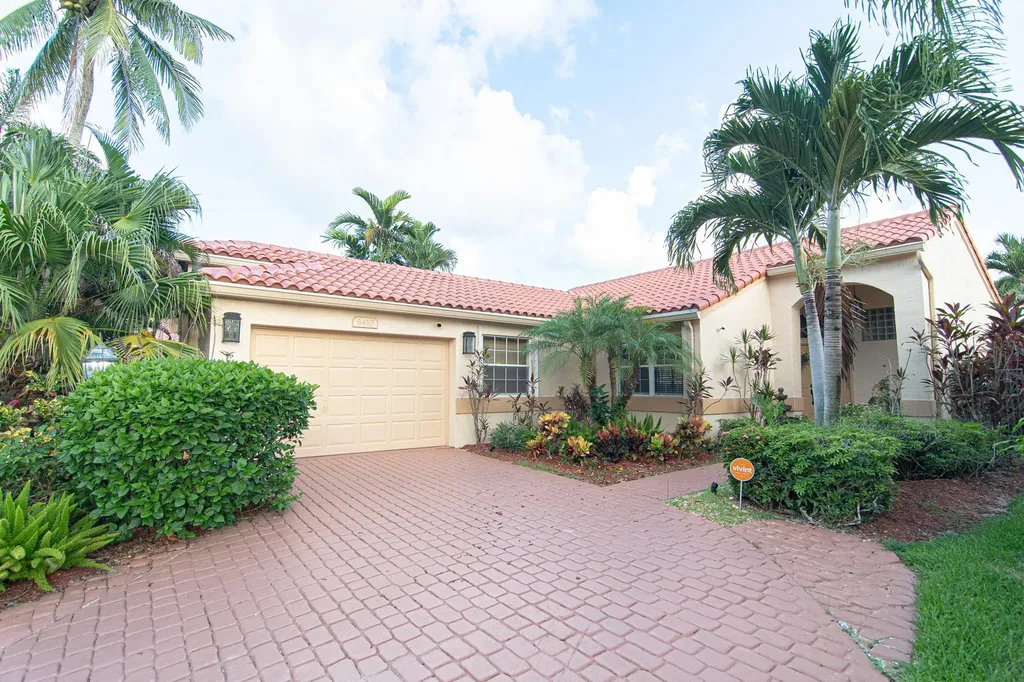 8410 Brussels Way Boca Raton FL 33434