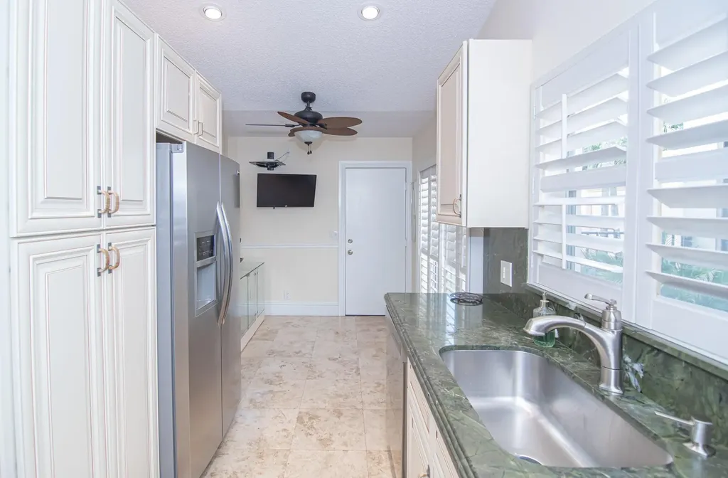 8410 Brussels Way Boca Raton FL 33434