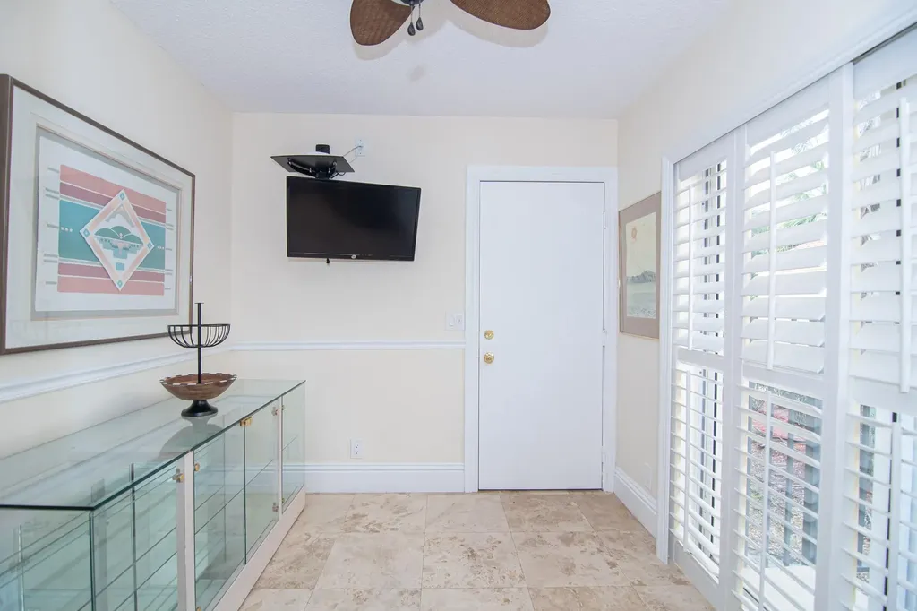 8410 Brussels Way Boca Raton FL 33434
