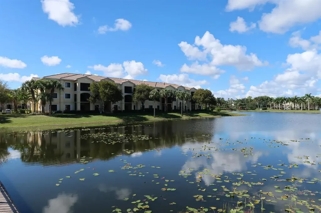 2813 Grande Parkway Palm Beach Gardens FL 33410