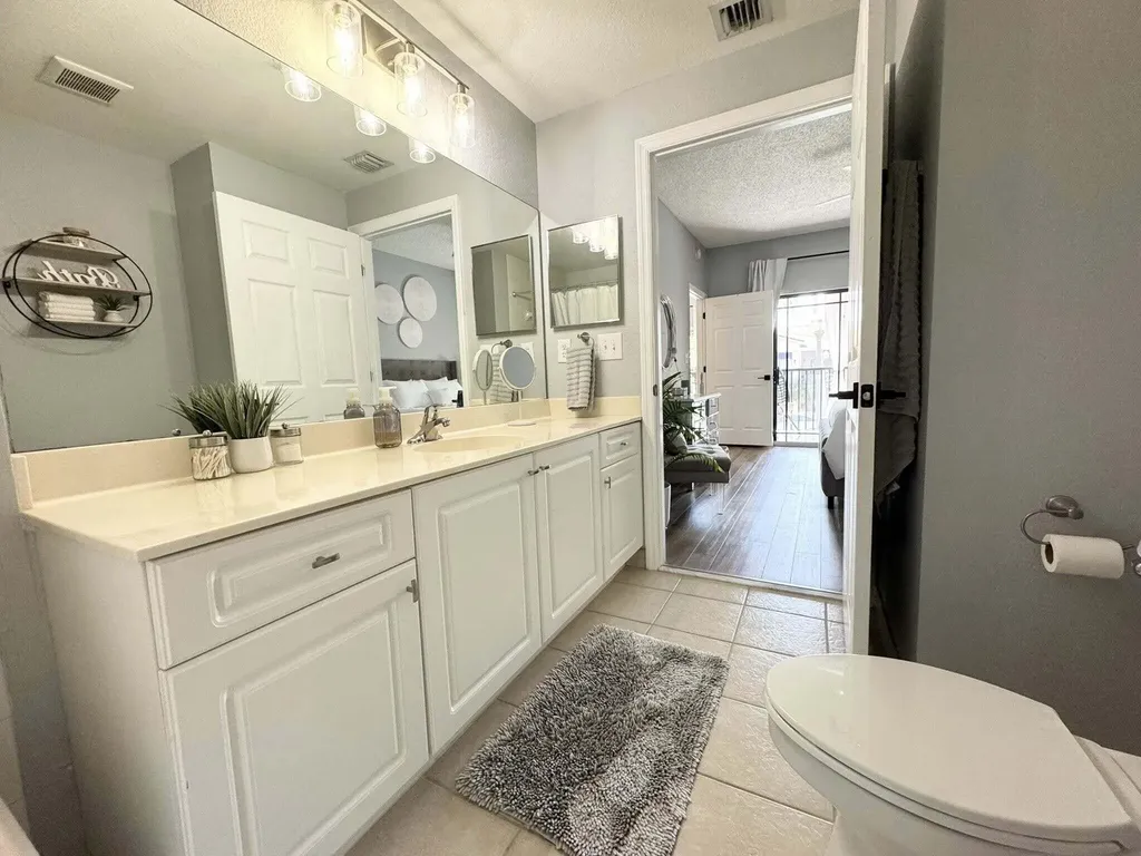 2808 Amalei Drive Palm Beach Gardens FL 33410