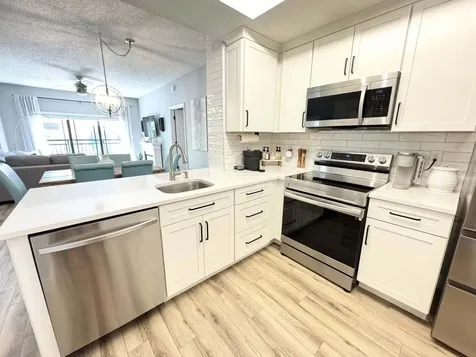 2808 Amalei Drive Palm Beach Gardens FL 33410