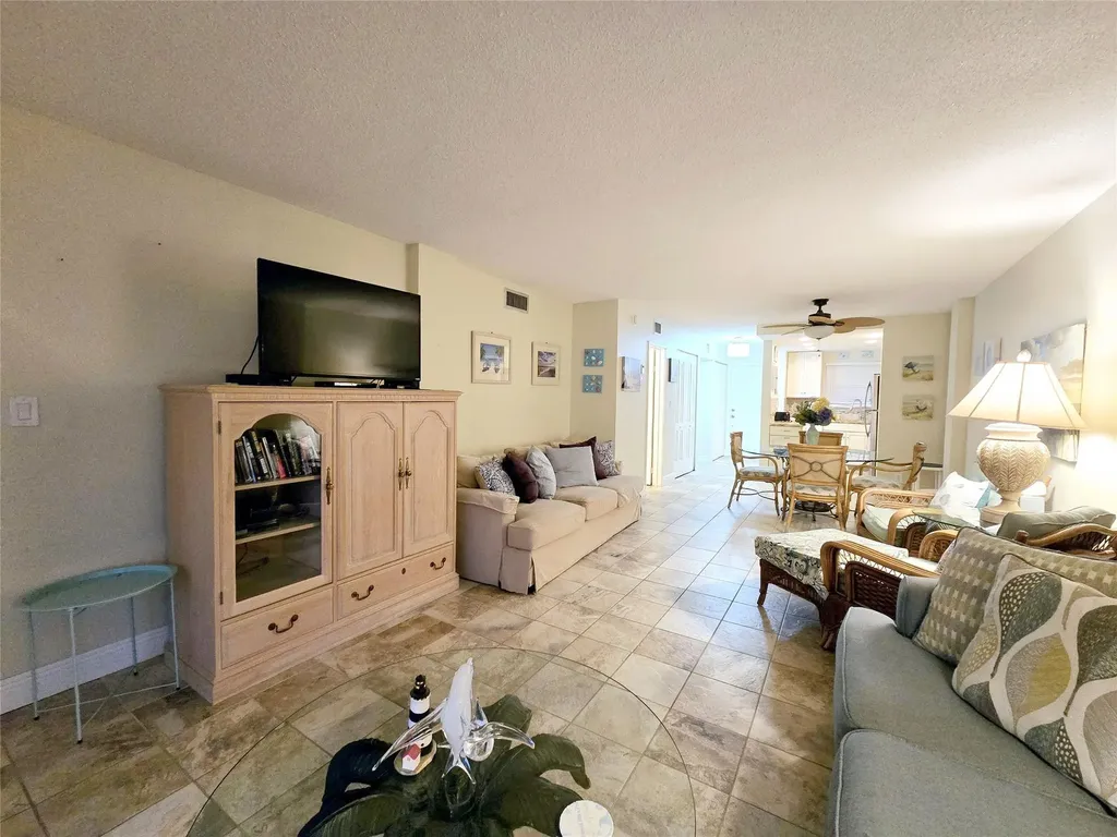1161 Hillsboro Mile Hillsboro Beach FL 33062