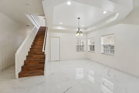 819 SW 7th Avenue Fort Lauderdale FL 33315