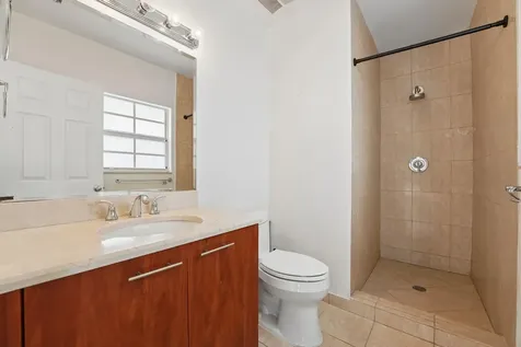 819 SW 7th Avenue Fort Lauderdale FL 33315