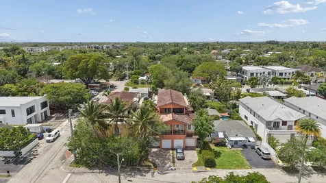 819 SW 7th Avenue Fort Lauderdale FL 33315