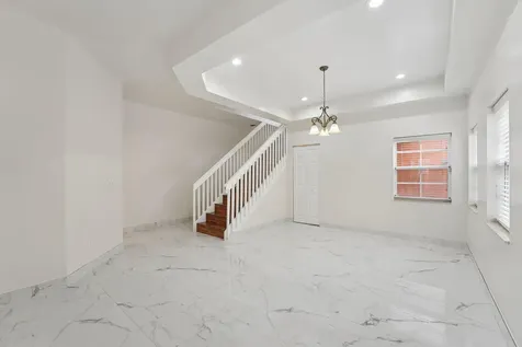 819 SW 7th Avenue Fort Lauderdale FL 33315